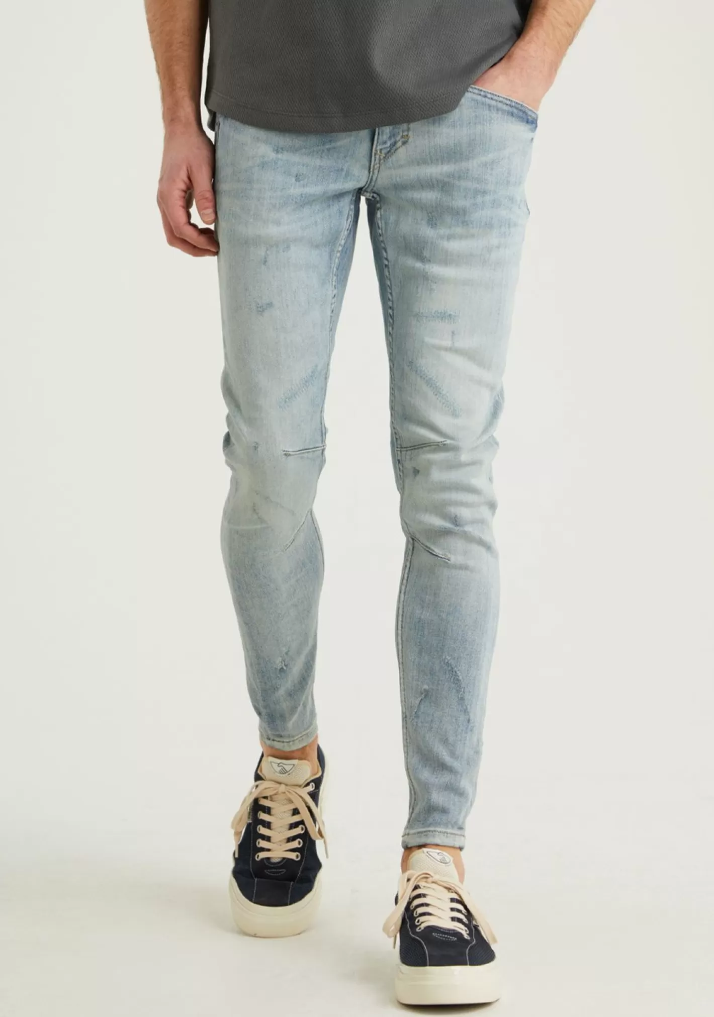 CHASIN' Altra Aiko Jeans - Chasin' EN