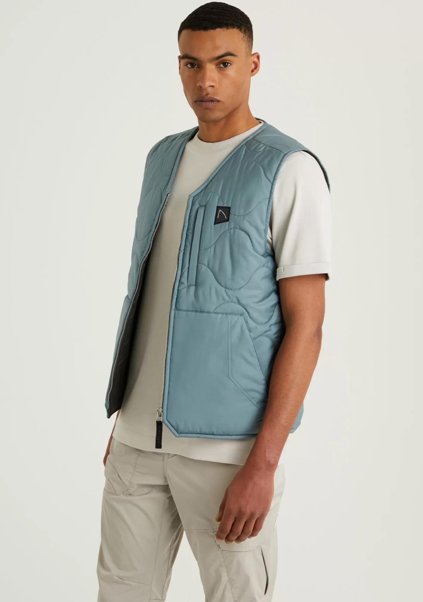 CHASIN' Audius Vest Jackets - Chasin' EN