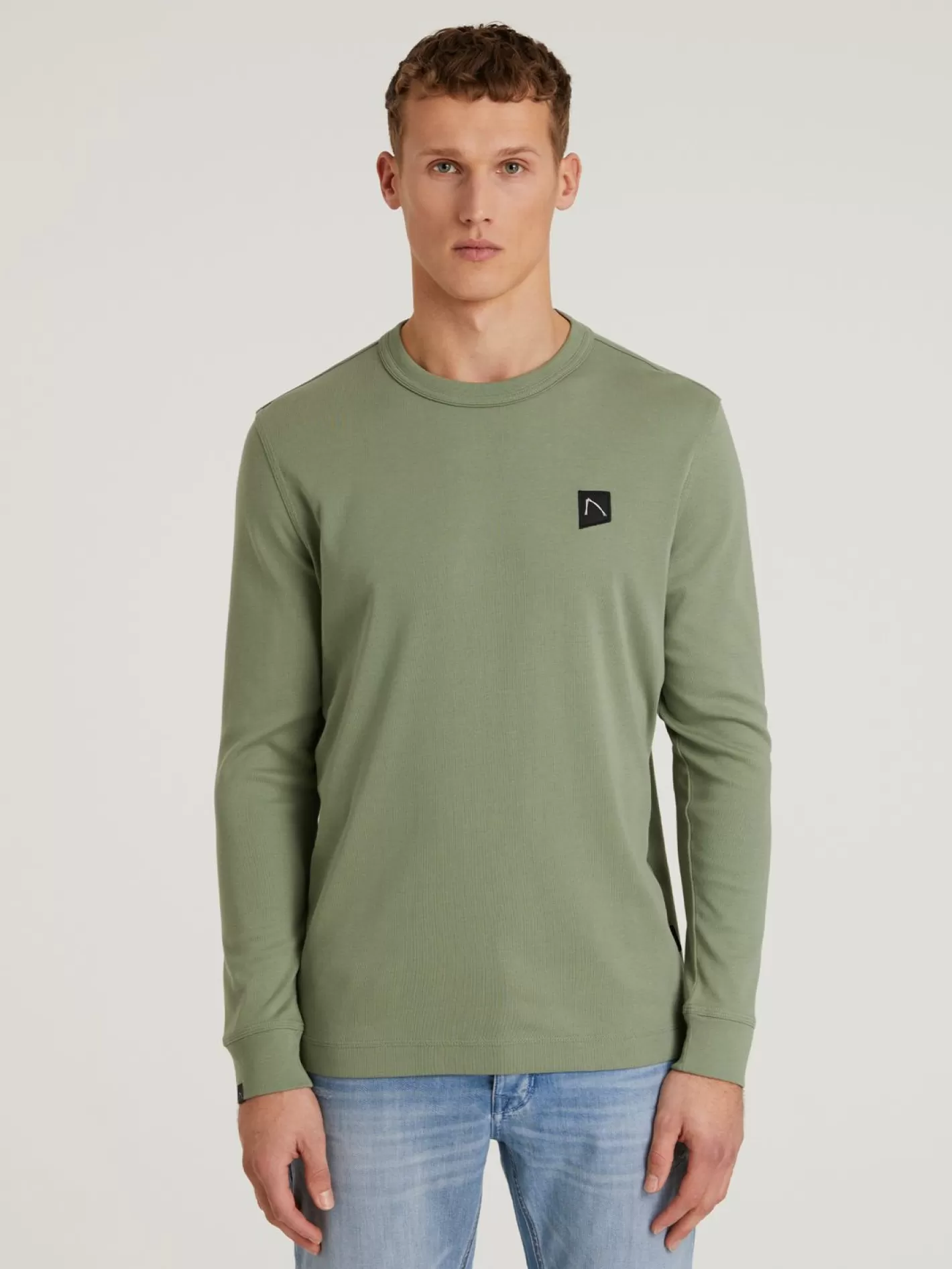 CHASIN' Hely Longsleeves - Chasin' EN