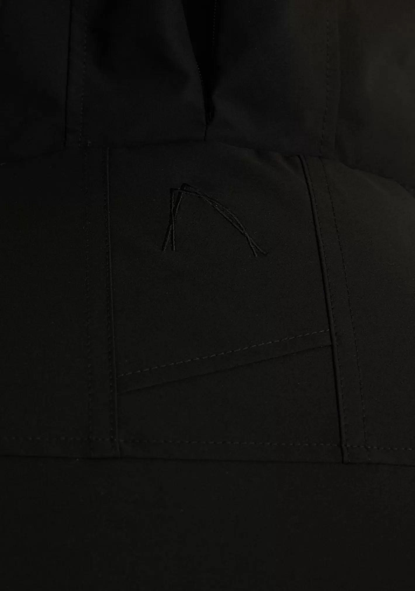 CHASIN' Return Valley Jackets - Chasin' EN
