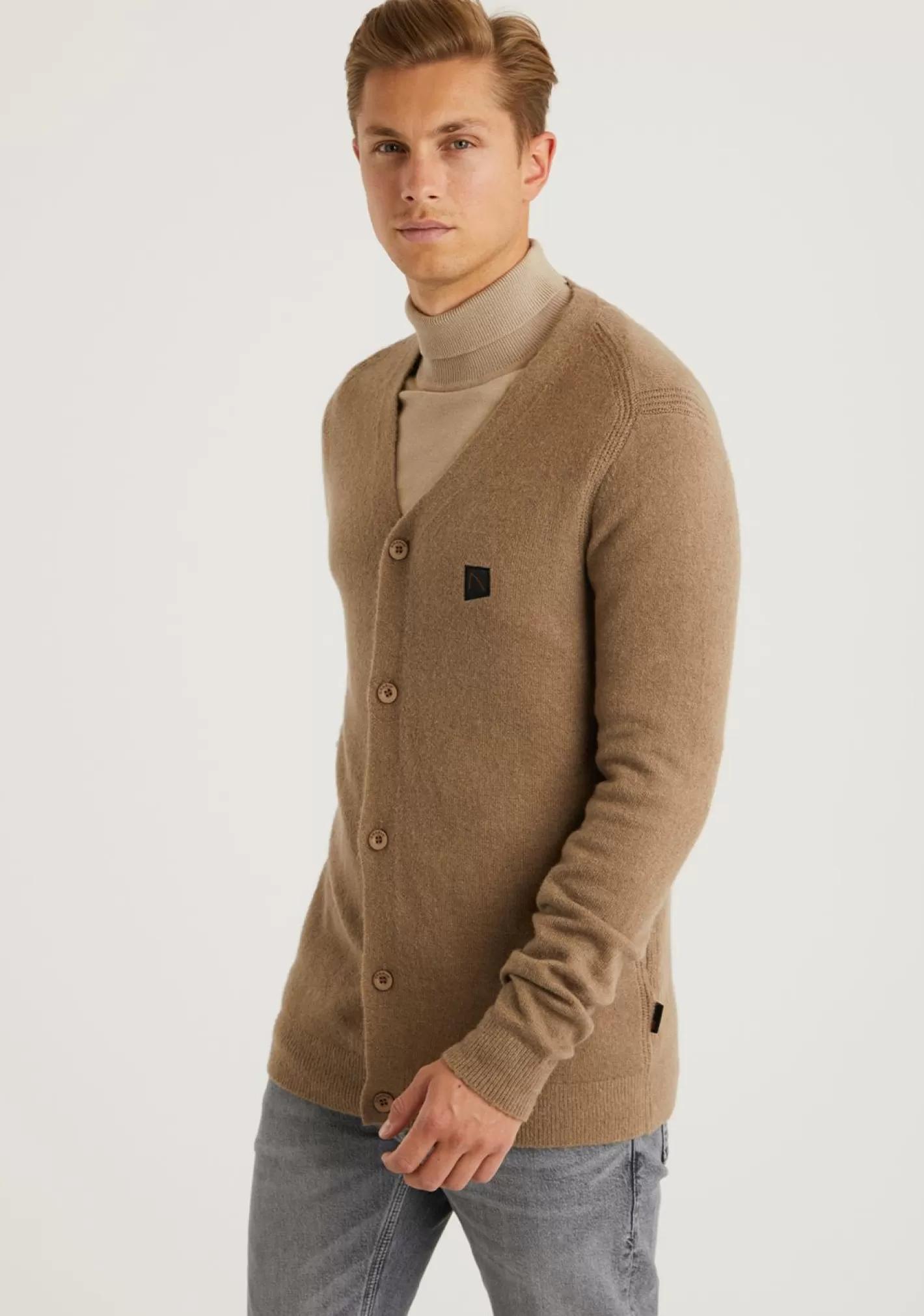 CHASIN' Trace Knitwear - Chasin' EN